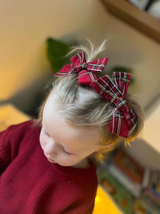 Plaid Piggy Bows