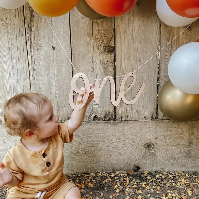 ONE Wooden Highchair Banner