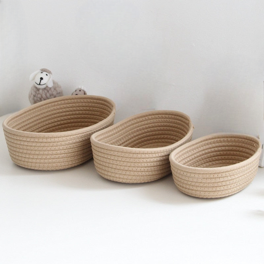 Little Woven Basket - ottieandolsen