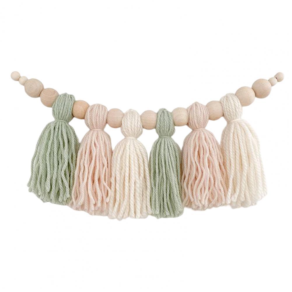 Pastel Tassel Garland - ottieandolsen