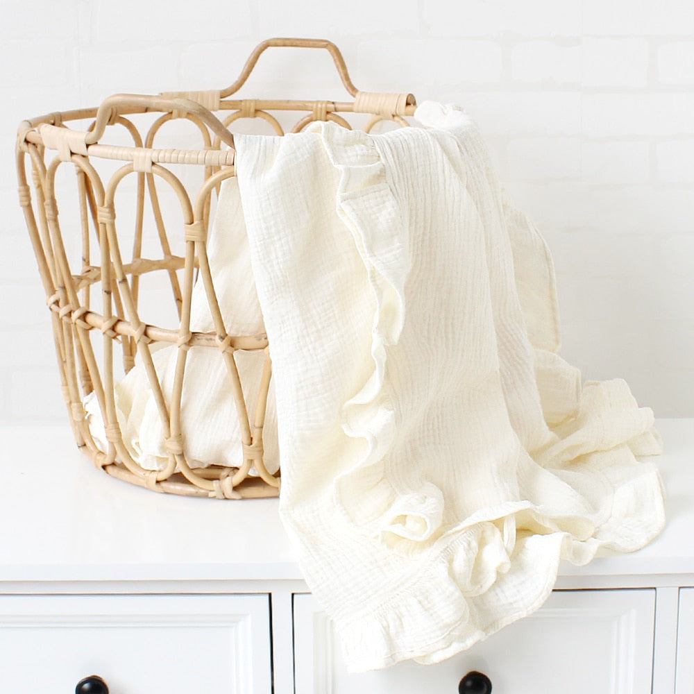 Ruffle Blanket 