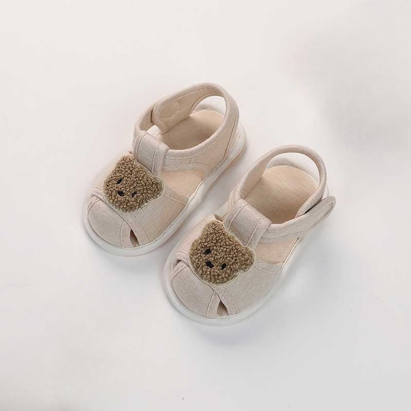 The Little Bear Pram Shoes - ottieandolsen